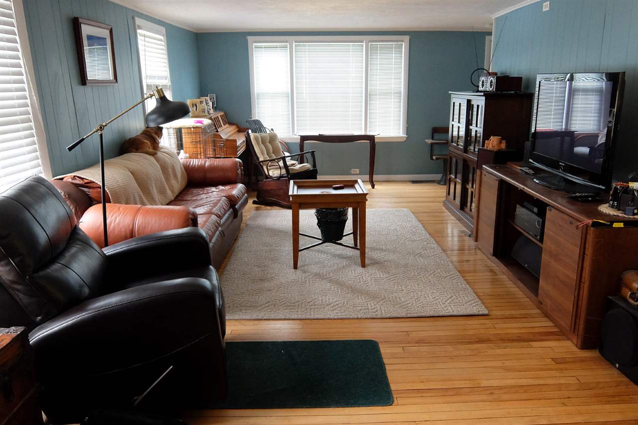 170 President Road Manchester, NH 03103 - Photo 5 of 11