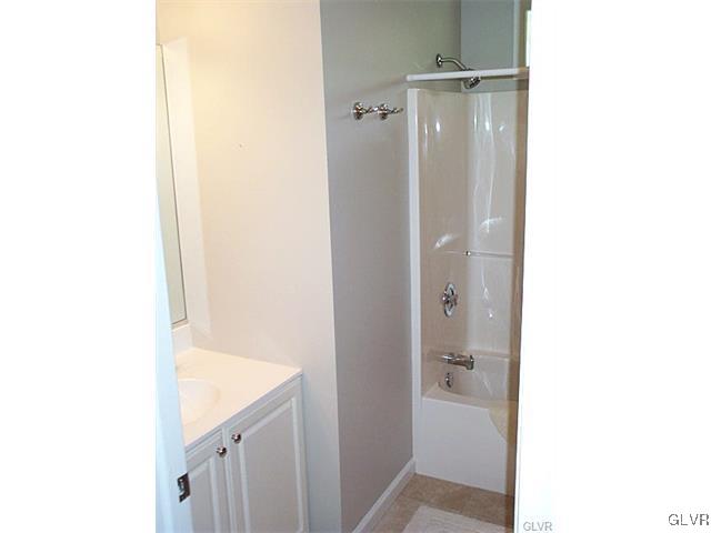 344 Smith Road Bath, PA 18014 - Photo 30 of 38 Gallery Image 30