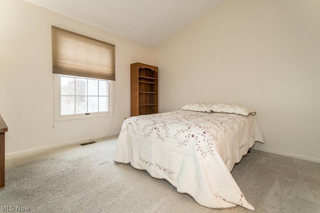 10284 Hoose Road, Unit 4 Mentor, OH 44060 - Photo 19 of 35 Gallery Image 19