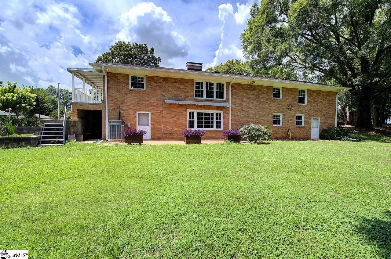 202 Ridgecrest Court Simpsonville, SC 29680 - Photo 46 of 49