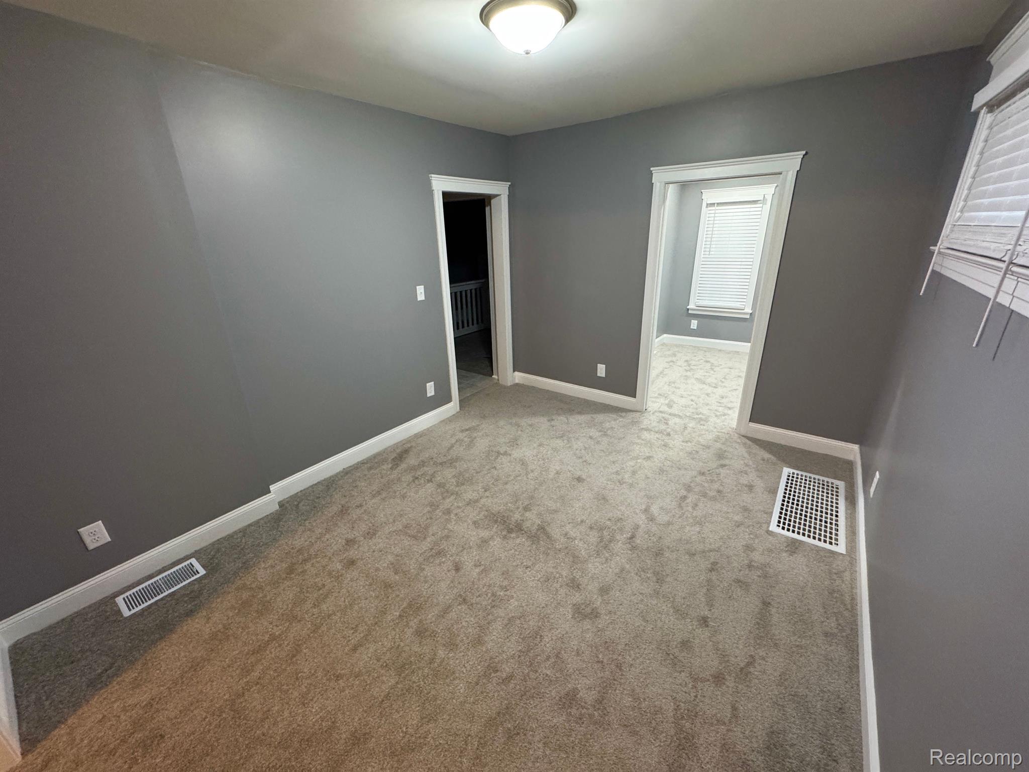 116 Pine Street River Rouge, MI 48218 - Photo 4 of 26 Gallery Image 4