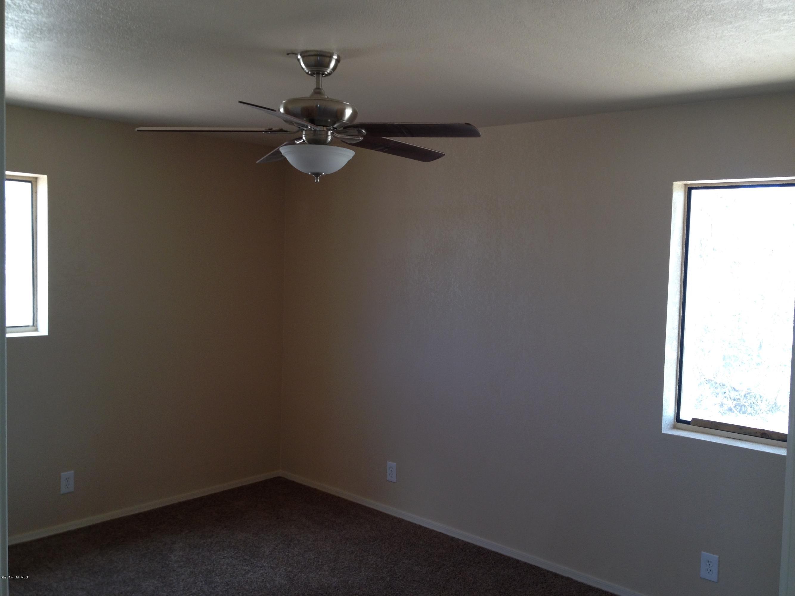 2727 East Davis Road Sahuarita, AZ 85629 - Photo 9 of 10
