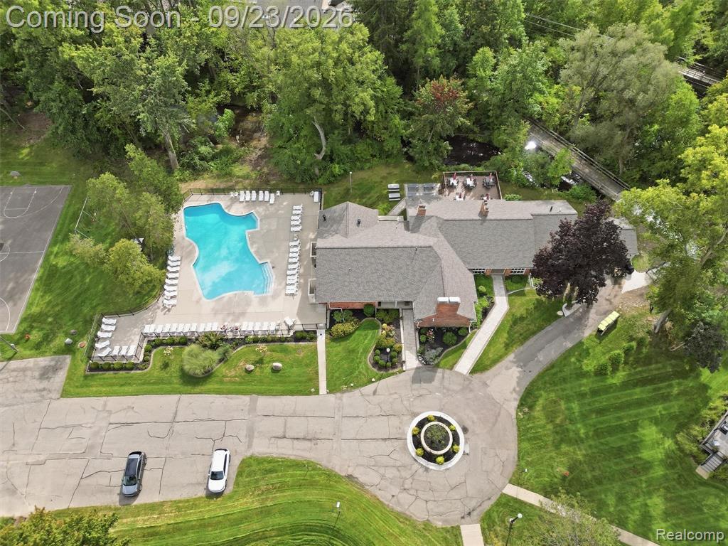 1204 Kings Cove Drive Rochester Hills, MI 48306 - Photo 44 of 46 Gallery Image 44