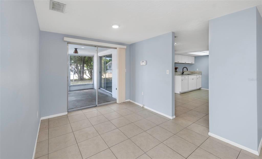 5804 Bantam Avenue New Port Richey, FL 34652 - Photo 4 of 31