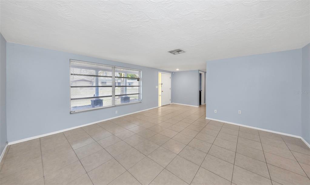 5804 Bantam Avenue New Port Richey, FL 34652 - Photo 5 of 31