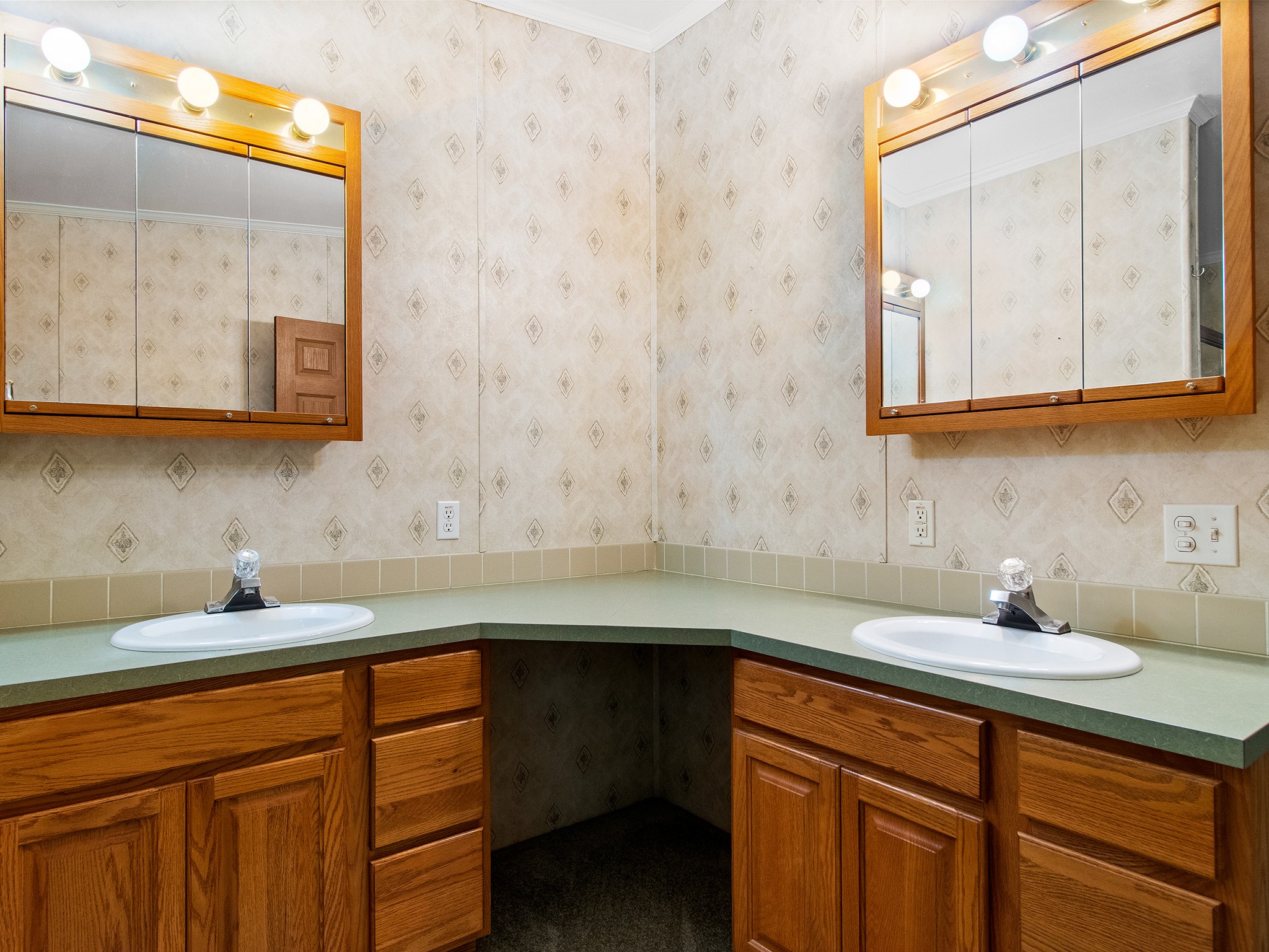 1165 Timber Ridge Road Charlotte, TN 37036 - Photo 37 of 42 Gallery Image 37