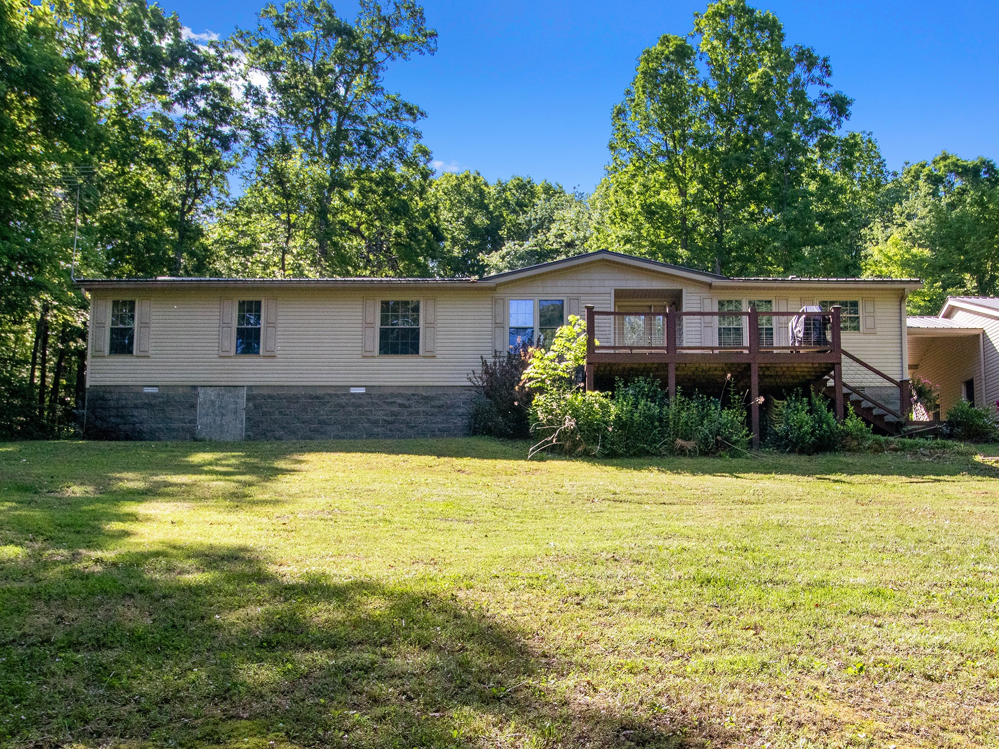1165 Timber Ridge Road Charlotte, TN 37036 - Photo 7 of 42 Gallery Image 7
