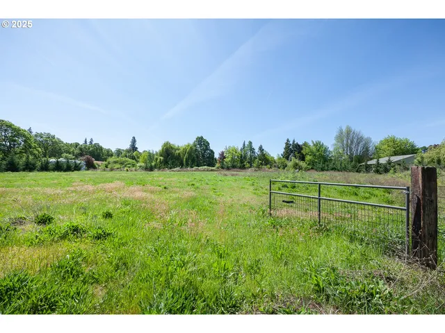 $475,000 | Douglas Fir Drive, Hood River, OR 97031