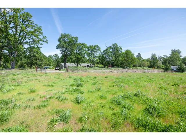 $475,000 | Douglas Fir Drive, Hood River, OR 97031