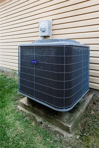 $285,000 | 4816 North Creek Wood Drive, St. Joseph, MO 64507