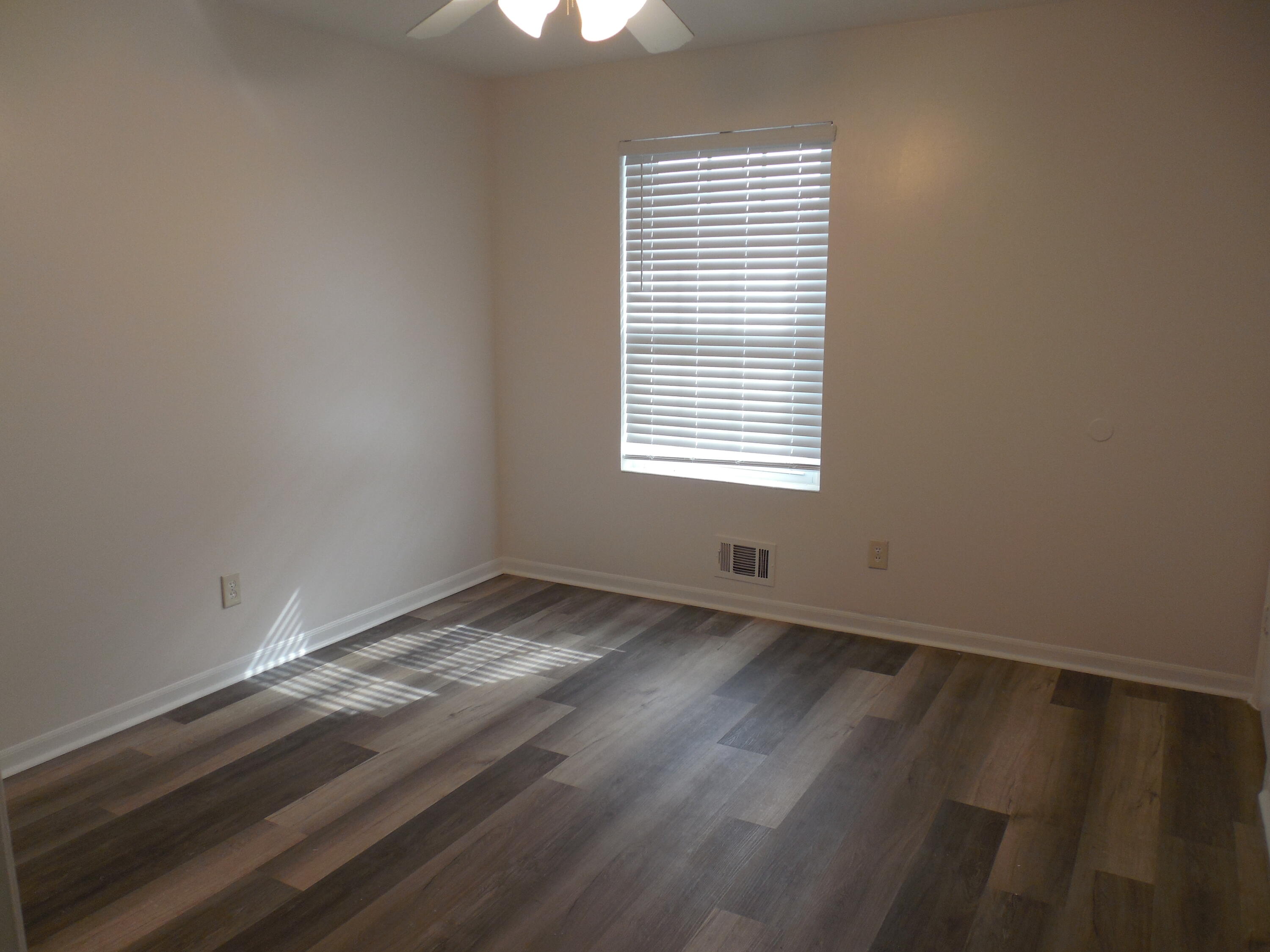 107 Springlakes Circle Augusta, GA 30907 - Photo 10 of 22 3rd Bedroom