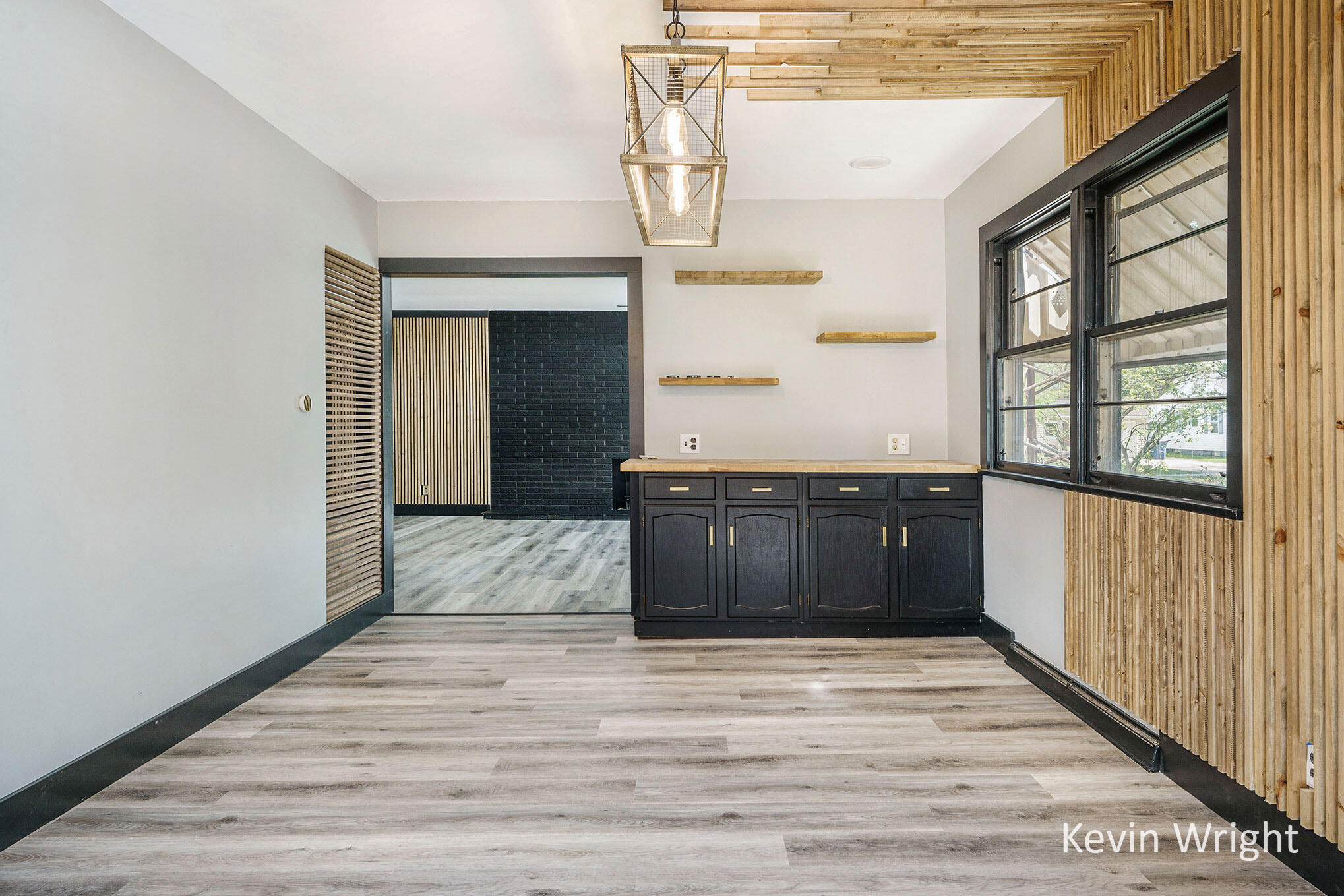 3091 Eastland Road Muskegon, MI 49441 - Photo 8 of 27 DSC09264