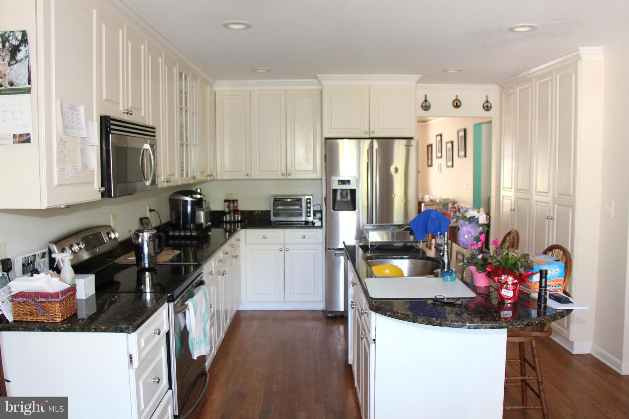404 Chesterfield Jacobstown Road Chesterfield, NJ 08515 - Photo 9 of 19 Kitchen