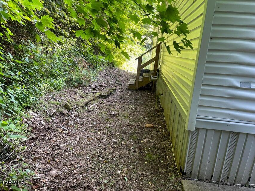 368 Little Dry Run Road Butler, TN 37640 - Photo 15 of 16 20230725140919082262000000-o