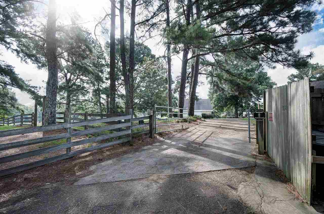 1058 Stigger Road Jackson, MS 39209 - Photo 8 of 45 Photo 8