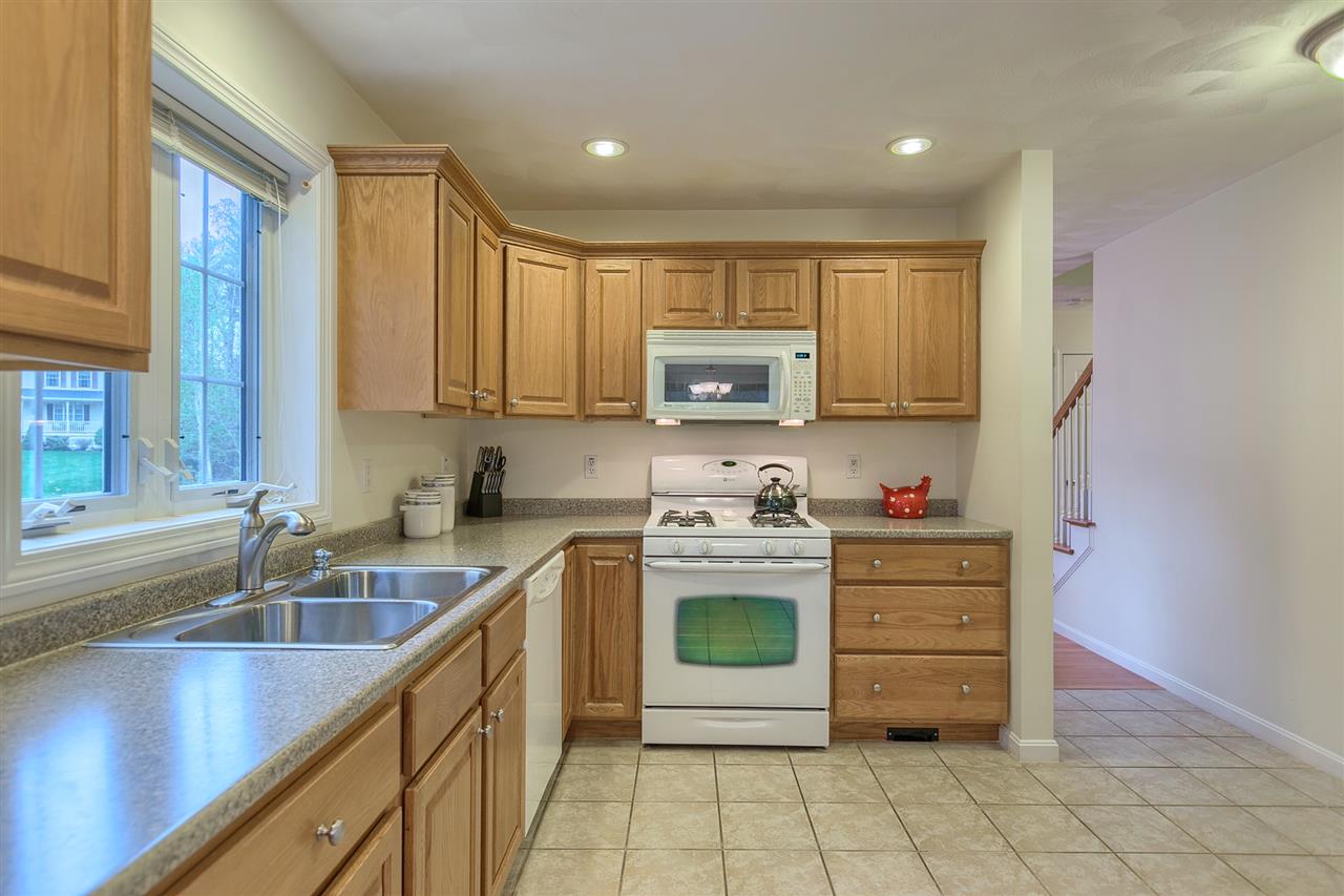27 Flat Rock Road Windham, NH 03087 - Photo 8 of 21