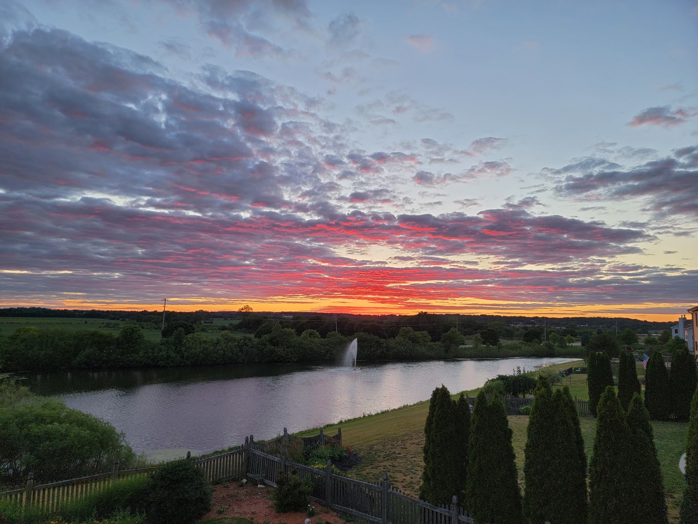 334 Willowbrook Way Geneva, IL 60134 - Photo 27 of 34 a view of lake with mountain