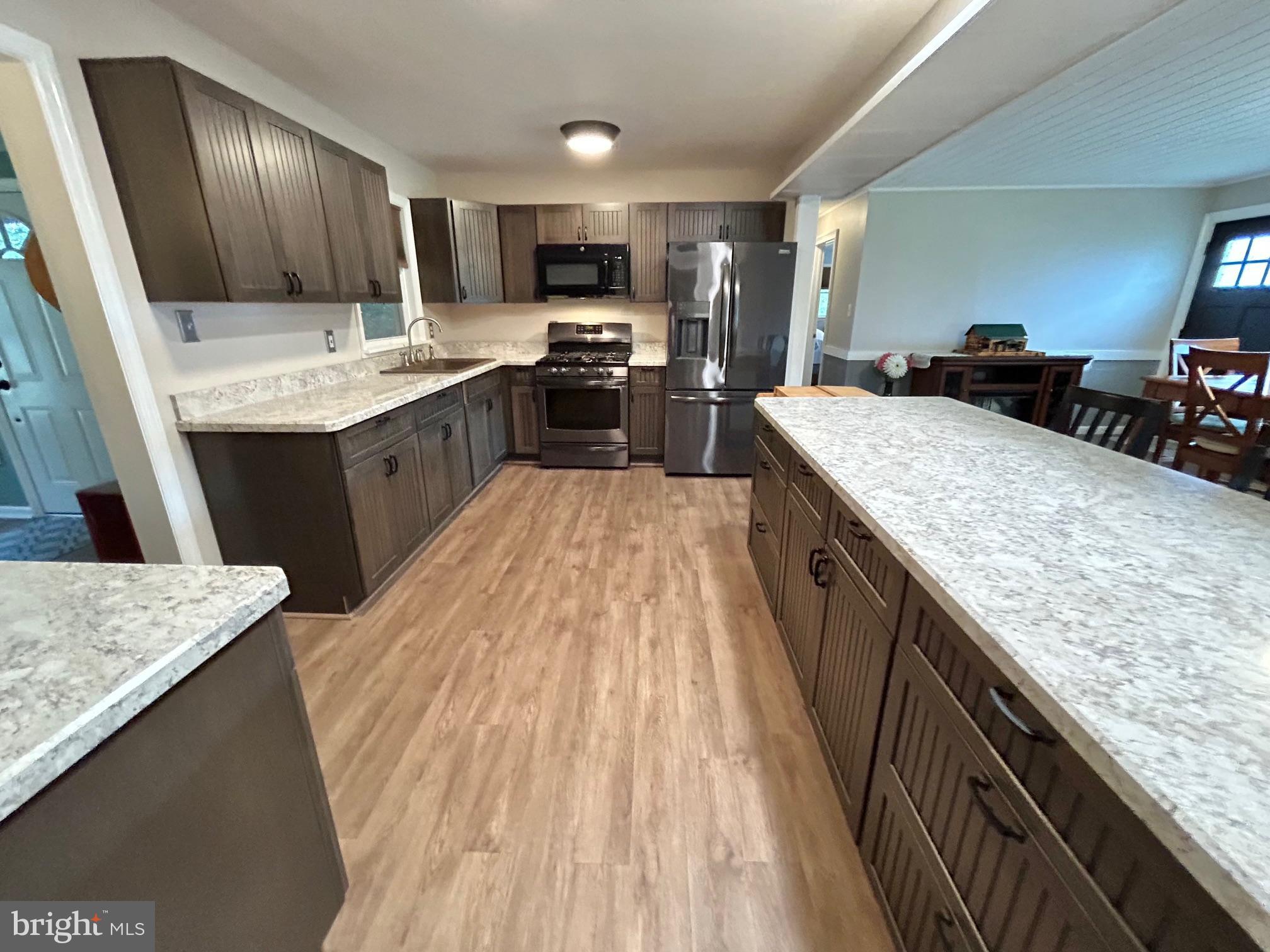 909 Old York Road Burlington, NJ 08016 - Photo 3 of 71 Kitchen