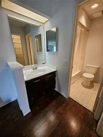 $1,900 | 2511 Northwest 56th Avenue, Unit 425, Lauderhill, FL 33313