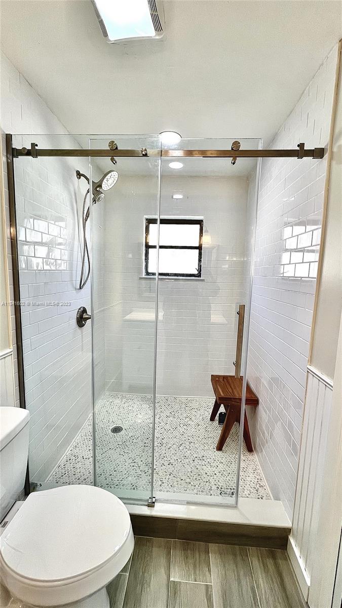 Sunset Miami, FL 33173 - Photo 26 of 41 a bathroom with a sink toilet and shower