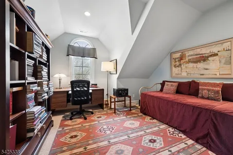$635,000 | 28 Schmidt Circle, Watchung, NJ 07069