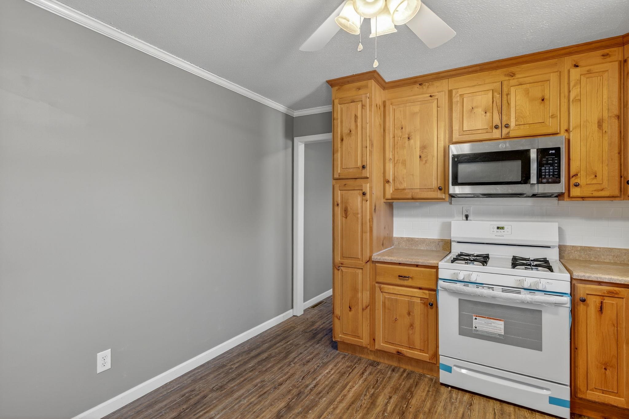 133 Cedar Road Anderson, SC 29624 - Photo 11 of 36 Gallery Image 11