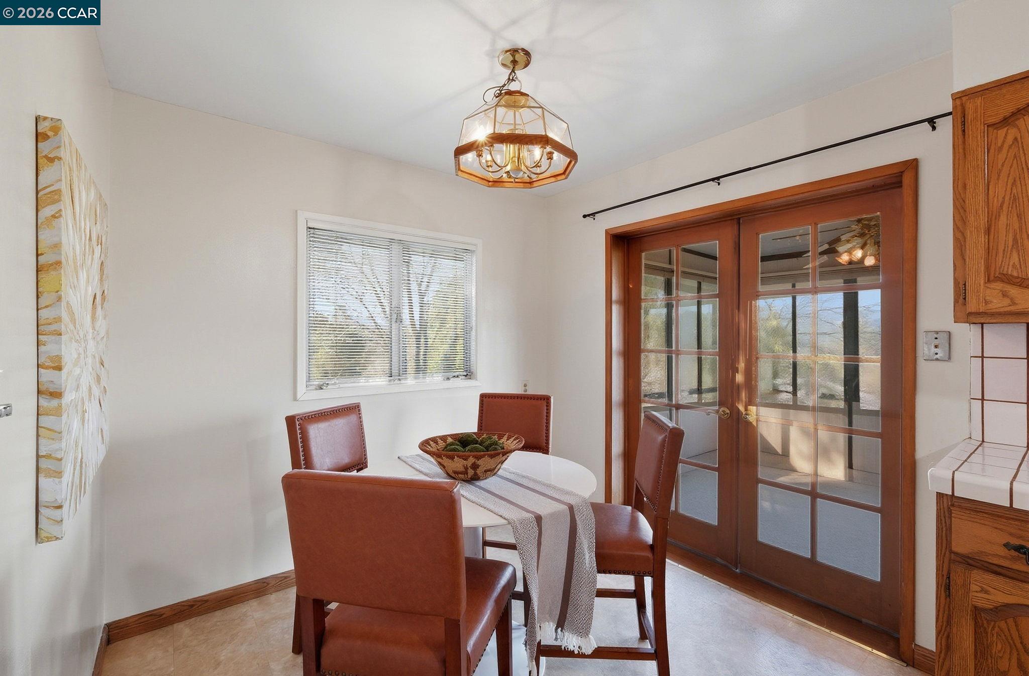 1021 Ulfinian Way Martinez, CA 94553 - Photo 15 of 43