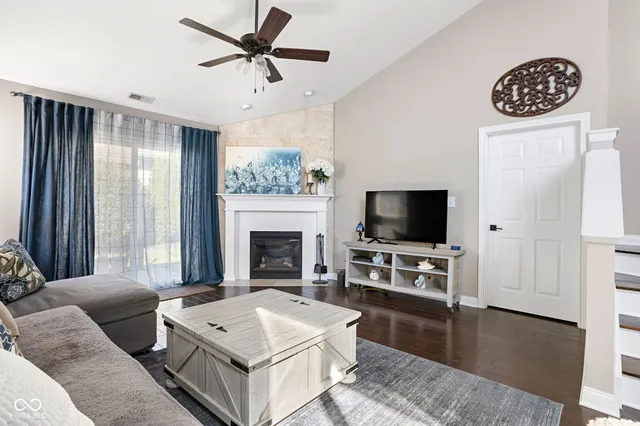 $305,000 | 11504 Grassy Court, Unit 103, Fishers, IN 46037