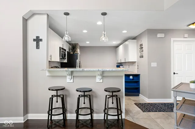 $305,000 | 11504 Grassy Court, Unit 103, Fishers, IN 46037