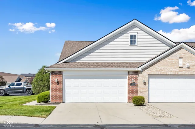 $305,000 | 11504 Grassy Court, Unit 103, Fishers, IN 46037