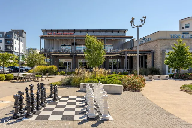 $305,000 | 11504 Grassy Court, Unit 103, Fishers, IN 46037