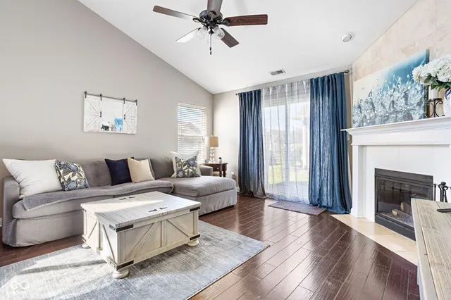 $305,000 | 11504 Grassy Court, Unit 103, Fishers, IN 46037