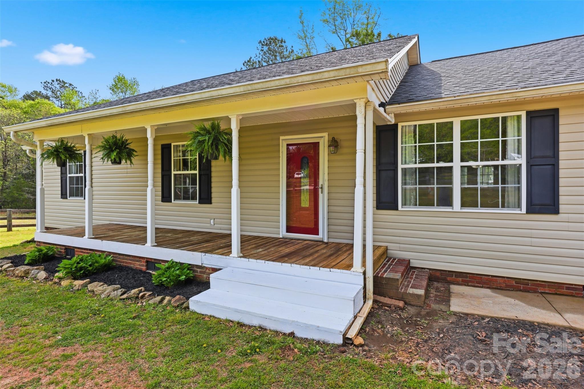 1214 Eastcreek Road Fort Lawn, SC 29714 - Photo 19 of 28 front view of a house with a yard