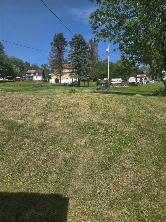 501 Filbert Orient Road Fairbank, PA 15435 - Photo 4 of 22 a garden view with a space