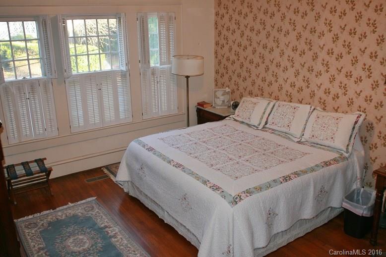 365 North Washington Street Rutherfordton, NC 28139 - Photo 10 of 24