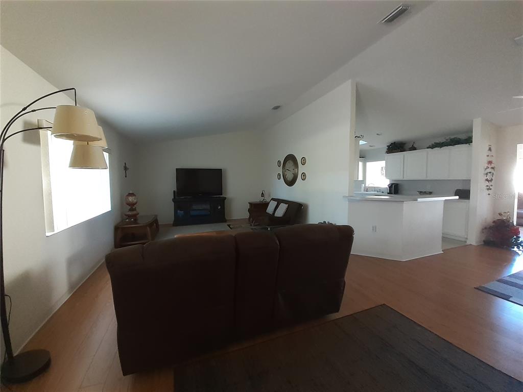 11655 Southwest 140th Lane Dunnellon, FL 34432 - Photo 4 of 24