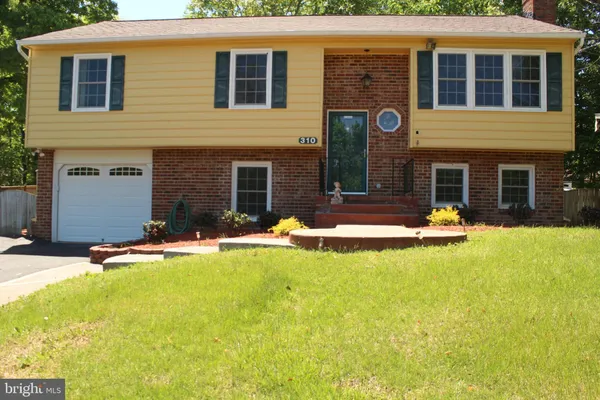$3,200 | 310 Huckstep Avenue, Stafford, VA 22556