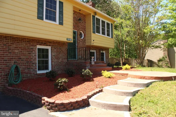 $3,200 | 310 Huckstep Avenue, Stafford, VA 22556