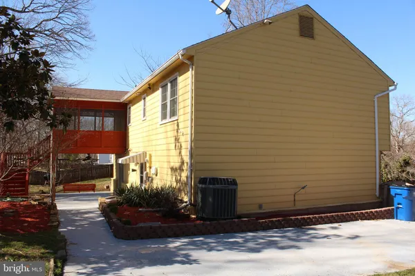 $3,200 | 310 Huckstep Avenue, Stafford, VA 22556