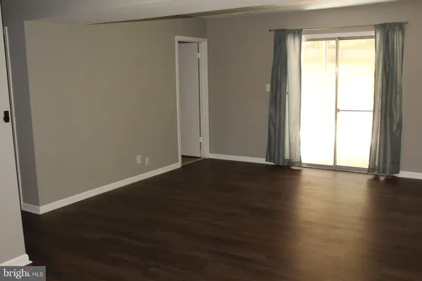 $3,200 | 310 Huckstep Avenue, Stafford, VA 22556