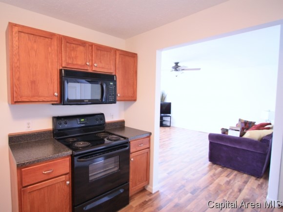 41 Nottingham Road Springfield, IL 62704 - Photo 6 of 11