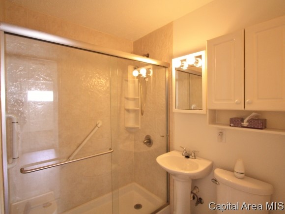 41 Nottingham Road Springfield, IL 62704 - Photo 10 of 11