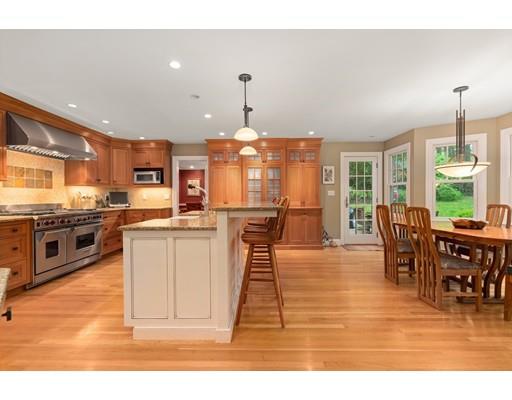 63 Rangeley Road Brookline, MA 02467 - Photo 8 of 19