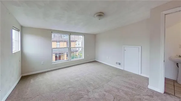 $3,200 | 120 South 12th Street, Pittsburgh, PA 15203