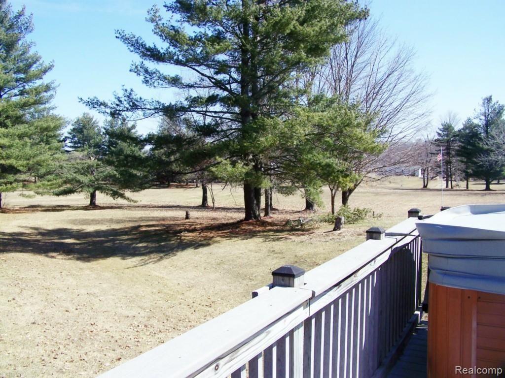 7547 North Robb Road Fowlerville, MI 48836 - Photo 35 of 52 100_9583.jpg