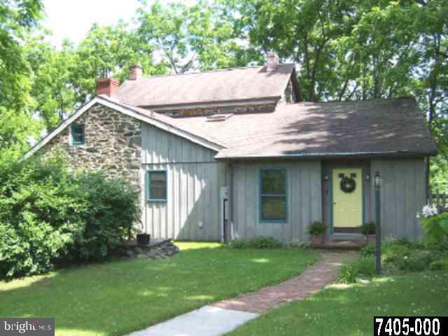 460 Knight Road Gettysburg, PA 17325 - Photo 3 of 9
