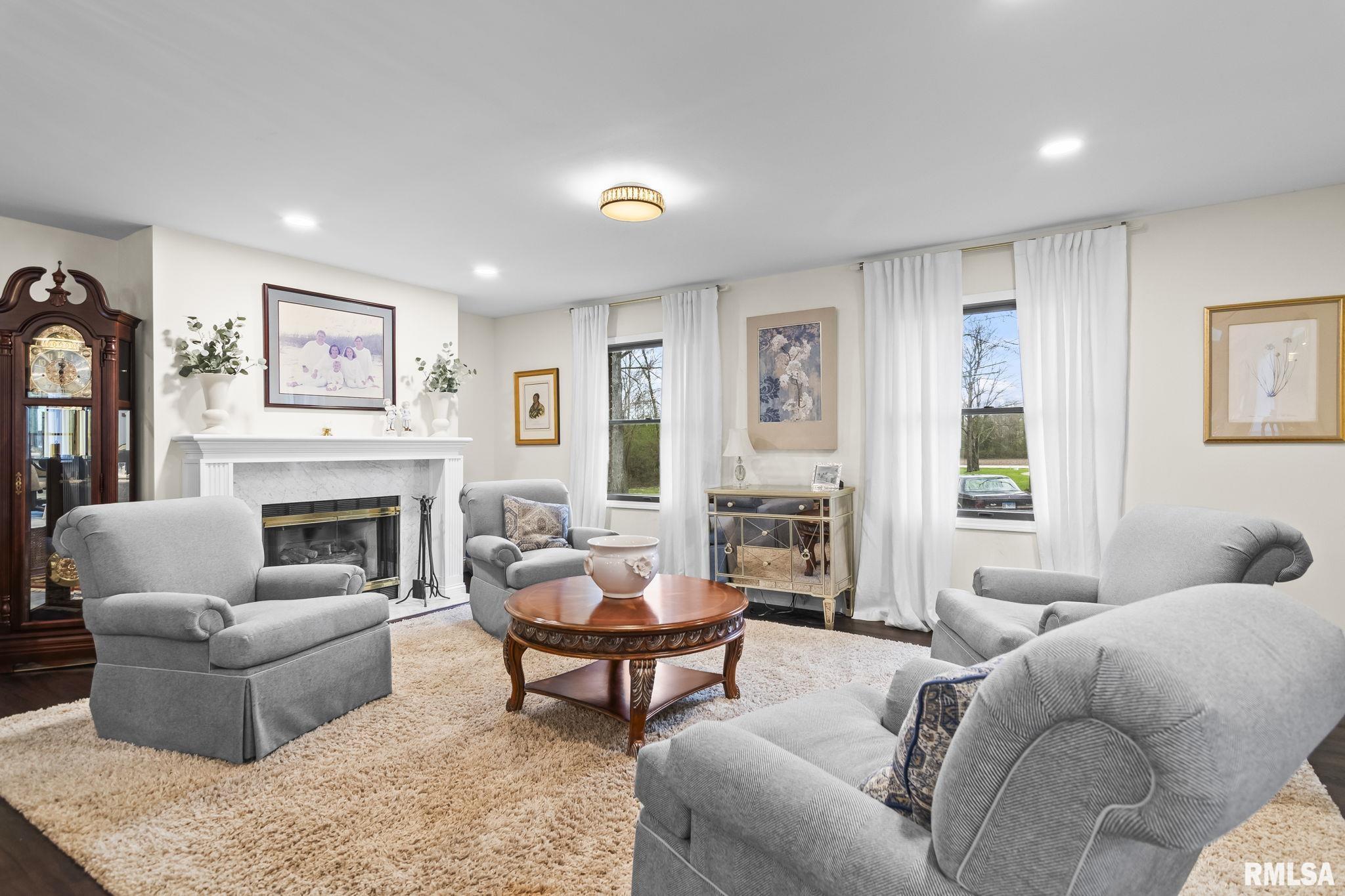 2421 East Lake Shore Drive Springfield, IL 62712 - Photo 11 of 74