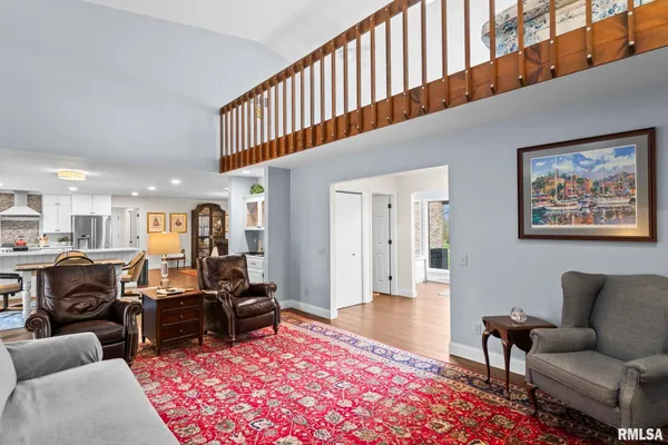 $658,000 | 2421 East Lake Shore Drive, Springfield, IL 62712