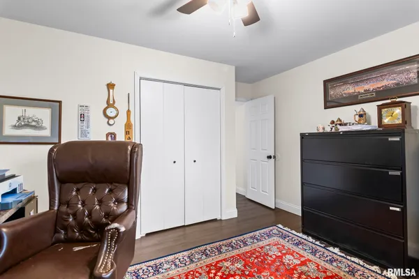 $658,000 | 2421 East Lake Shore Drive, Springfield, IL 62712