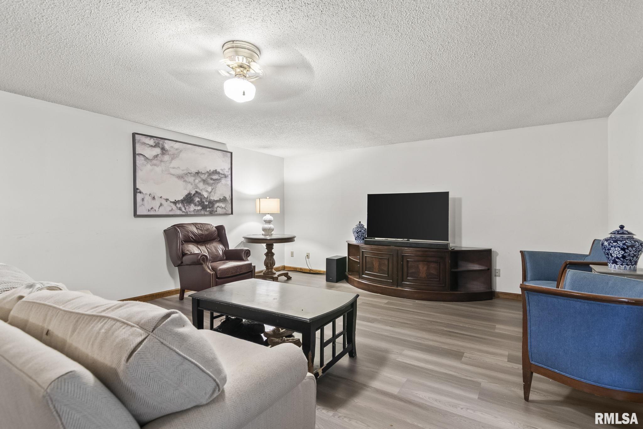 2421 East Lake Shore Drive Springfield, IL 62712 - Photo 47 of 74
